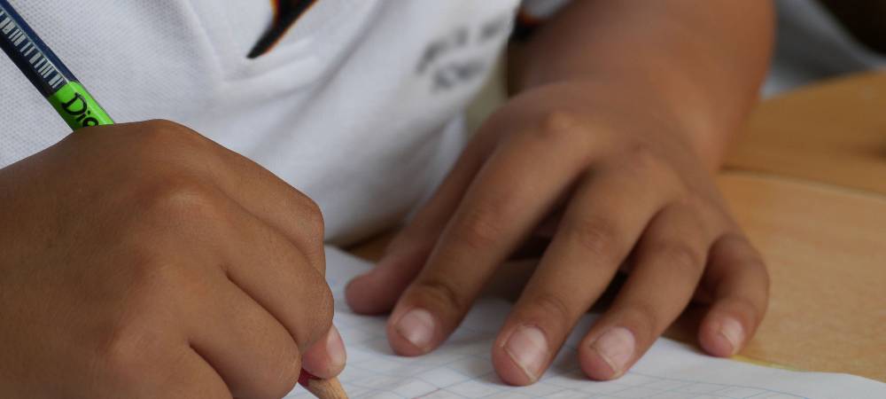 如何选择专业的私人一对一外教？ - 聘外网