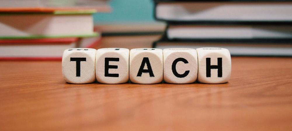 公立学校招老外有哪些优势？ - 聘外网