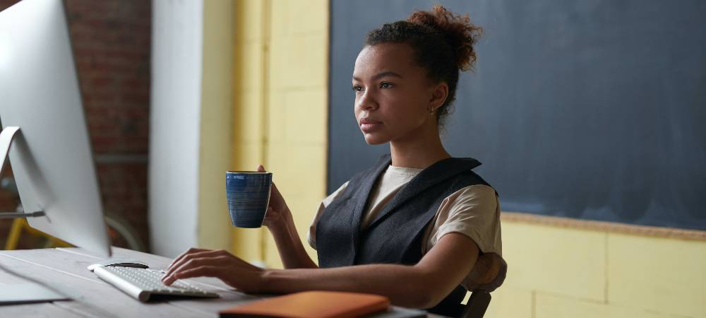 外教职位选择原来与薪资有关 - 聘外网