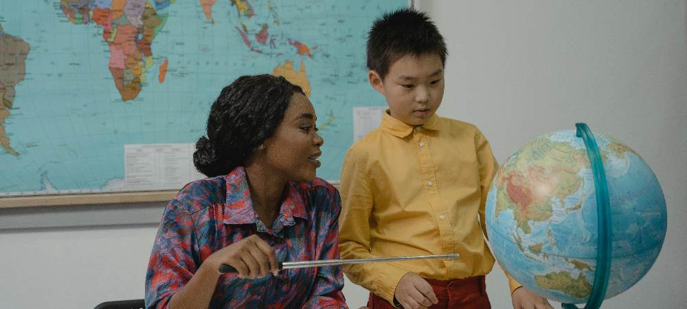 外教持证上岗的重要性 - 聘外网