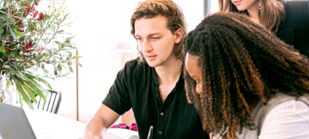 外籍人才待遇与国内人才待遇的区别 - 聘外网