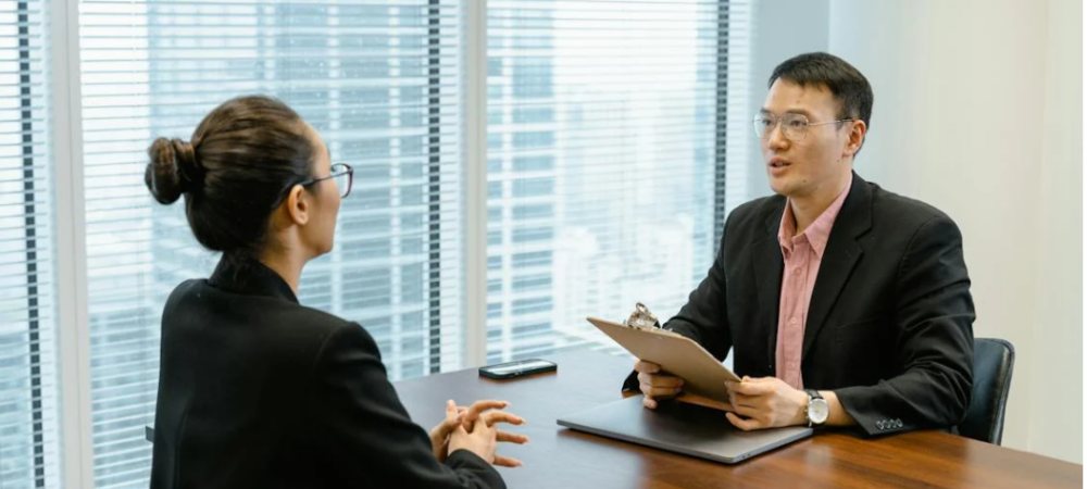 国际学校招聘外教应该把握好学期末！ - 聘外网