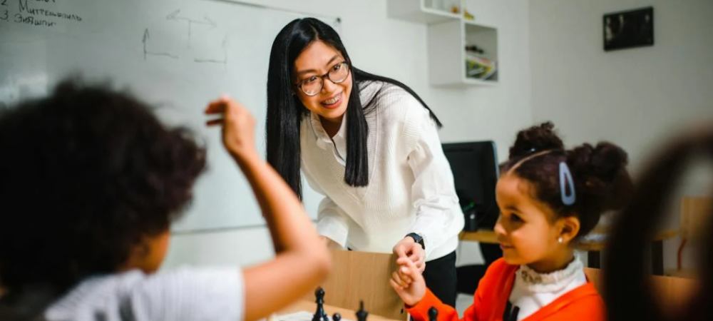 如何打造吸引外籍教师的招聘广告 - 聘外网