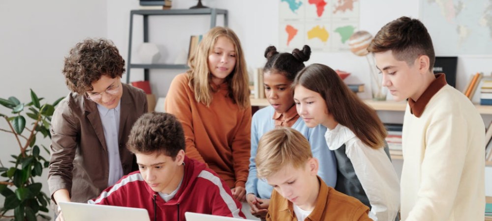 云上外教课：虚拟课堂在卓尼县的希望之光