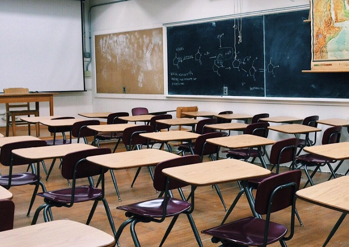 哪里招聘外教？线上培训机构招聘突围方案-聘外网