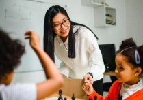 如何打造吸引外籍教师的招聘广告